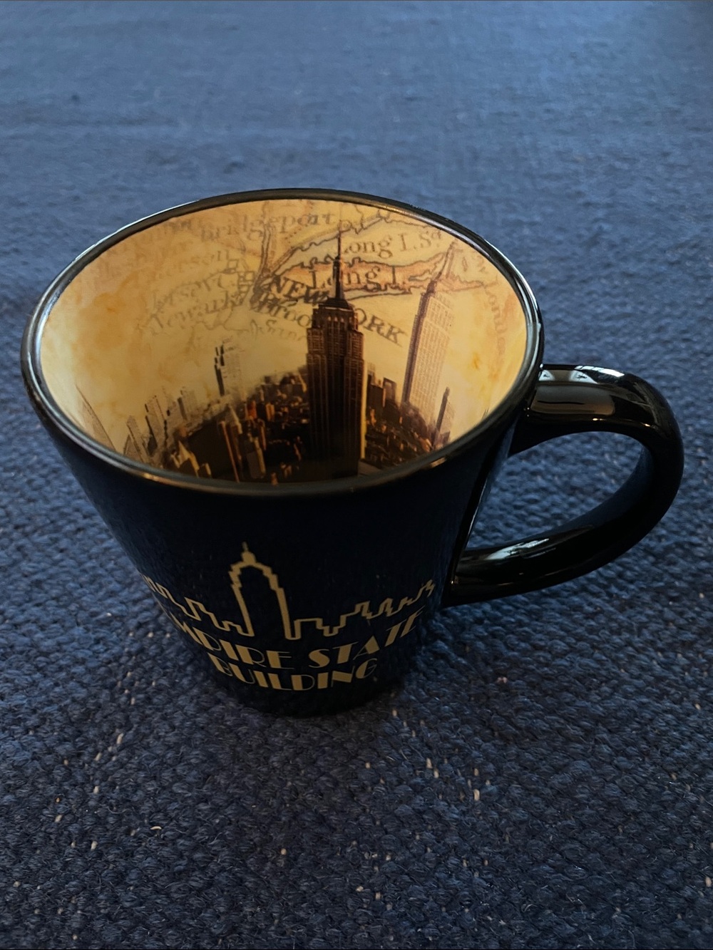 Empire State Building Souvenir Mug - Black